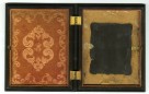 Quarter-Plate Union Case